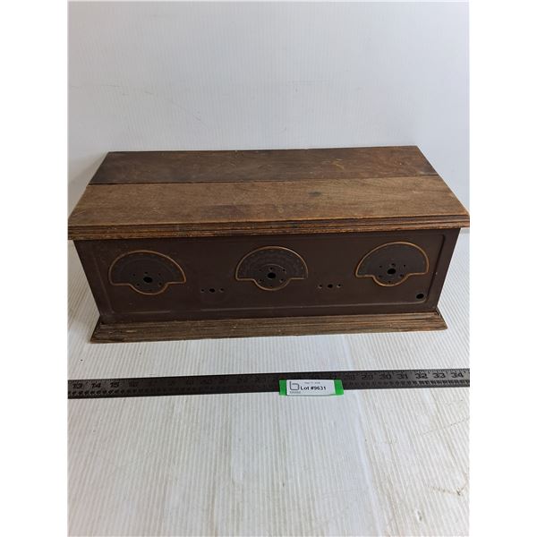 Antique Three-Dial Tuned Radio Frequency Battery Tube Radio Cabinet