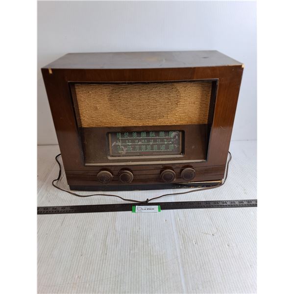 RCA Victor Radio -Untested - 20x11x15" - Cannot Ship