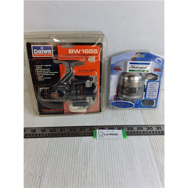 Daiwa Autocast Spinning Reel & Shakespeare Spincaster - New in Box