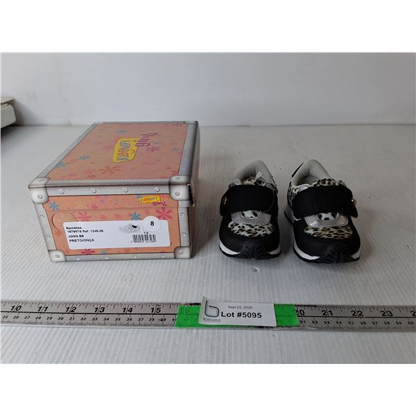 Bloompy Preto Girl's Toddler Runners- Size 8