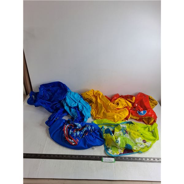 (4) Child Size Pool Inflatables, Crayola Smock