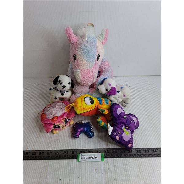 (7) Stuffy Toys