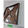 Image 2 : Butterfly Wall Mirror 17" x 17"