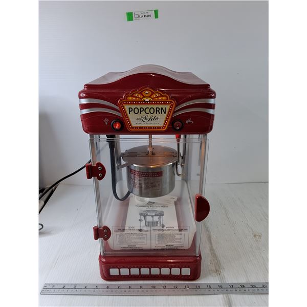 Popcorn Cuizen Elite Novelty Collection Popcorn Making Machine Powers On, Pickup Only