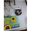 Image 4 : Shelf Brackets, Coat Hook, Assorted Decor, Gift Bag