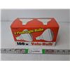 Image 1 : (2) 100W Flood Light Bulbs