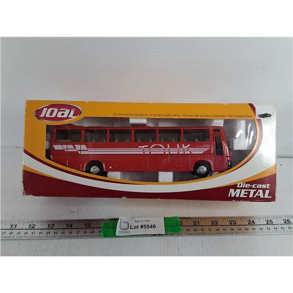 Volvo Model Coach Bus 1:50 Scale, NIB