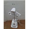 Image 1 : *ConAir Steamer Powers On No Shipping