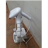 Image 2 : *ConAir Steamer Powers On No Shipping