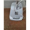 Image 6 : *ConAir Steamer Powers On No Shipping