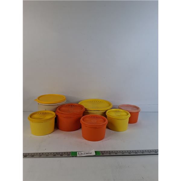 Variety Of Tupperware Containers