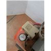 Image 5 : *Orange Air Compressor Tested Works No Shipping