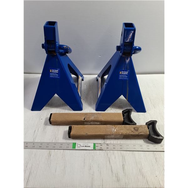 Power Fist 2 Piece Jack Stands, Pickup Only