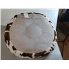 Image 4 : Highland Cow Plush Chair 29" Diameter- Can't Ship