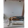Image 2 : Scotch Pro Thermal Laminator Powers On with French Manual