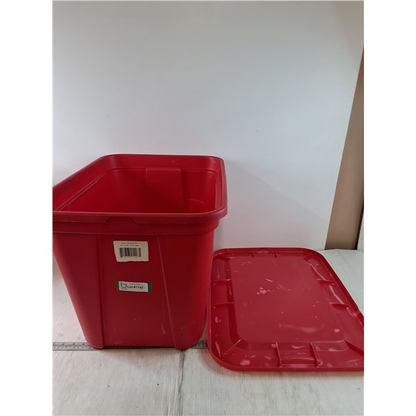 76 Liter Red Tote Bin with Lid, Misc Bubble Wrap, Pickup Only