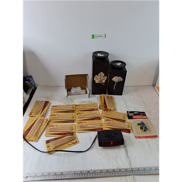 (15) 3 Packs of Unbleached Pre-Rolled Cigarette Paper, Digital Alarm Clock Powers On, (2) Incense St