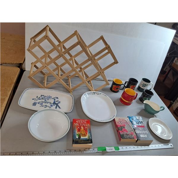 Sask. Roughriders & Calgary Flames Mugs, Gravy Boat, Folding Wine Rack, Misc.