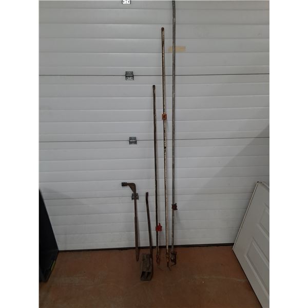 **Bar Clamps, Lug Wrench, Pry Bar & Caddy - PICKUP ONLY