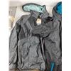 Image 2 : (3) Wind Jackets - Size S - L