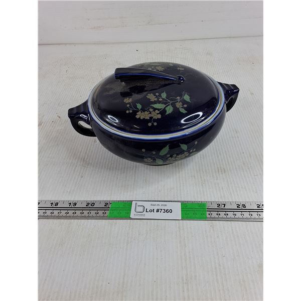 Halls Ceramic Dish w/Lid