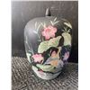 Image 5 : Home Decor Lot: Japanese Vase, Candleholders, Glass Set, Light Kit