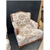 Image 5 : Tufted Floral Sofa and Armchair Set with Wood Trim