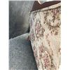 Image 9 : Tufted Floral Sofa and Armchair Set with Wood Trim