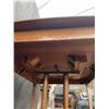 Image 4 : Rectangular Oak Dining Table with Cabriole Legs