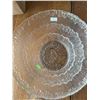 Image 3 : 9 Textured Clear Glass Bowls
