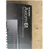 Image 6 : M-Audio Axiom 61-Key Semi-Weighted USB MIDI Controller with Box