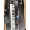 Image 7 : M-Audio Axiom 61-Key Semi-Weighted USB MIDI Controller with Box