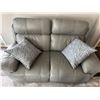 Image 1 : Power Reclining Loveseat