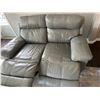 Image 5 : Power Reclining Loveseat