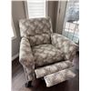 Image 3 : Reclining Arm Chair
