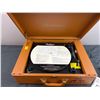 Image 2 : Electrohome Archer Turntable Stereo System