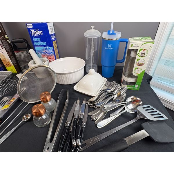 Kitchen Lot