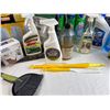 Image 4 : Cleaning Supplies with Basket