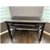 Image 5 : Office Chair and Desk
