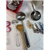 Image 7 : Candle Making Lot