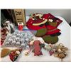 Image 9 : Christmas Decor Lot