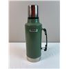 Image 1 : Stanley 2 Quart Vacuum Bottle
