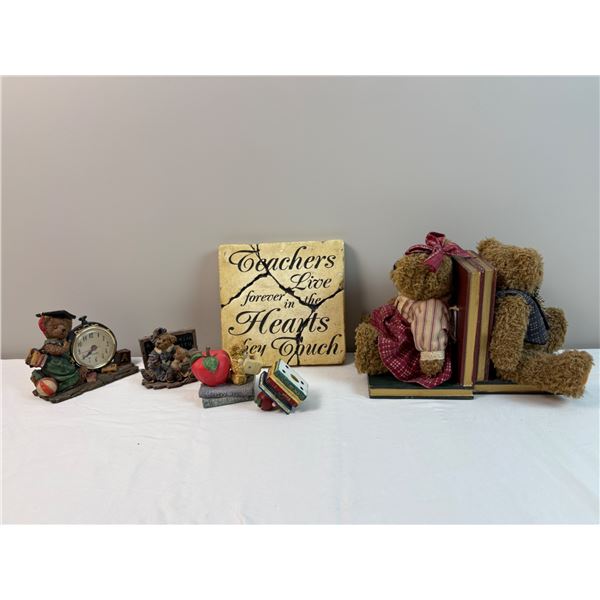 Teachers Home Decor Lot
