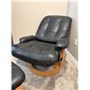 Image 3 : Reclining Chair with Foot Stool