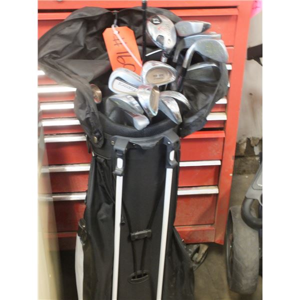 14 Golf Clubs In TaylorMade Bag