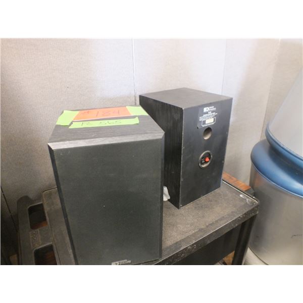 4 Speakers