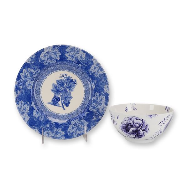 2pc Wedgwood Blue and White Ceramic Pieces