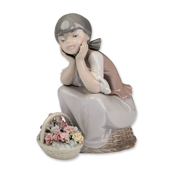 Lladro Porcelain Figurine, Pondering 01005173