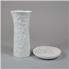 Image 2 : 2pc Wedgwood White Glazed Porcelain John Bromley Vase and Petal Tray