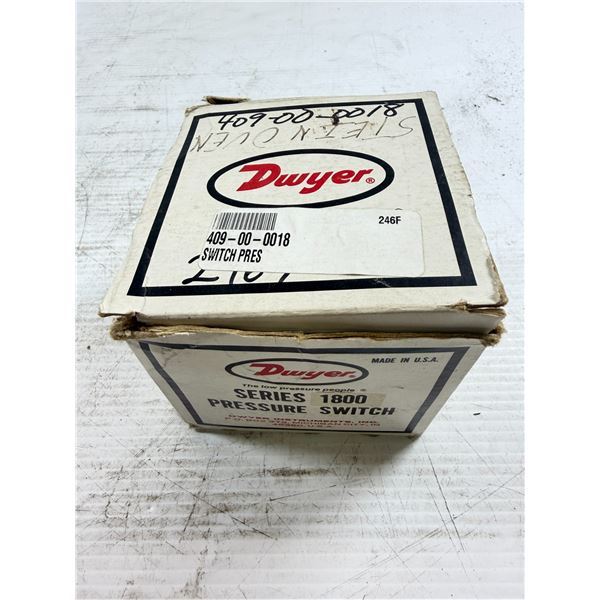 Dwyer #SERIES 1800 / #G1996-20 Pressure Switch